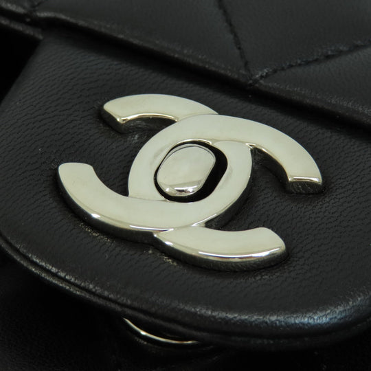 CHANEL Shoulder Bag lambskin black ChainShoulder Matelasse SilverMetal Women Used Authentic