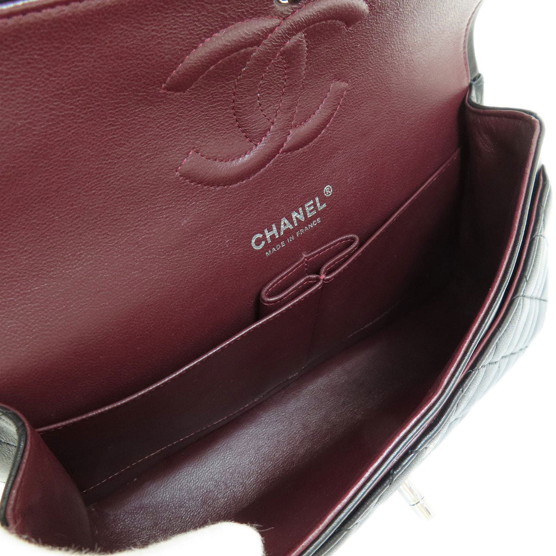 CHANEL Shoulder Bag lambskin black ChainShoulder Matelasse SilverMetal Women Used Authentic