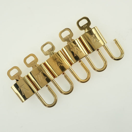 LOUIS VUITTON Cadena brass gold 10 pieces set Padlock & key Women(Unisex) Used Authentic