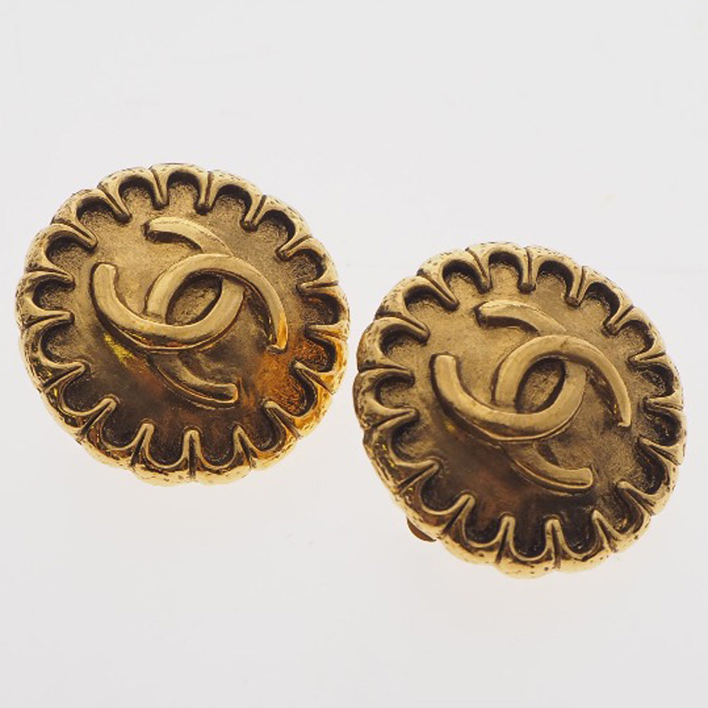 CHANEL Earring Plated Gold gold vintage COCO Mark Women Used Authentic