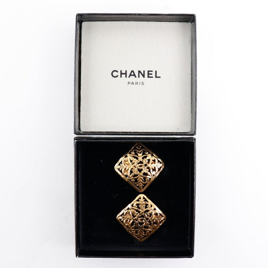 CHANEL Earring Plated Gold gold COCO Mark Women Used Authentic