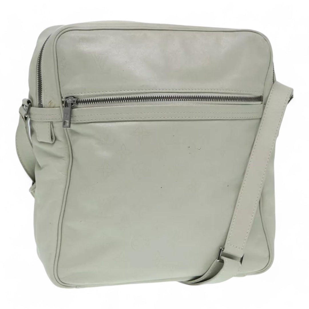 Louis Vuitton Monogram Difference Clarkson Shoulder Bag White Leather Canvas