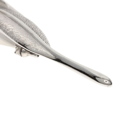 MIKIMOTO Brooch K18WG Silver Akoya pearl Pearl leaf motif Women Used Authentic