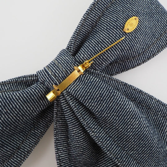 CHANEL Brooch Cotton denim Blue ribbon Women Used Authentic