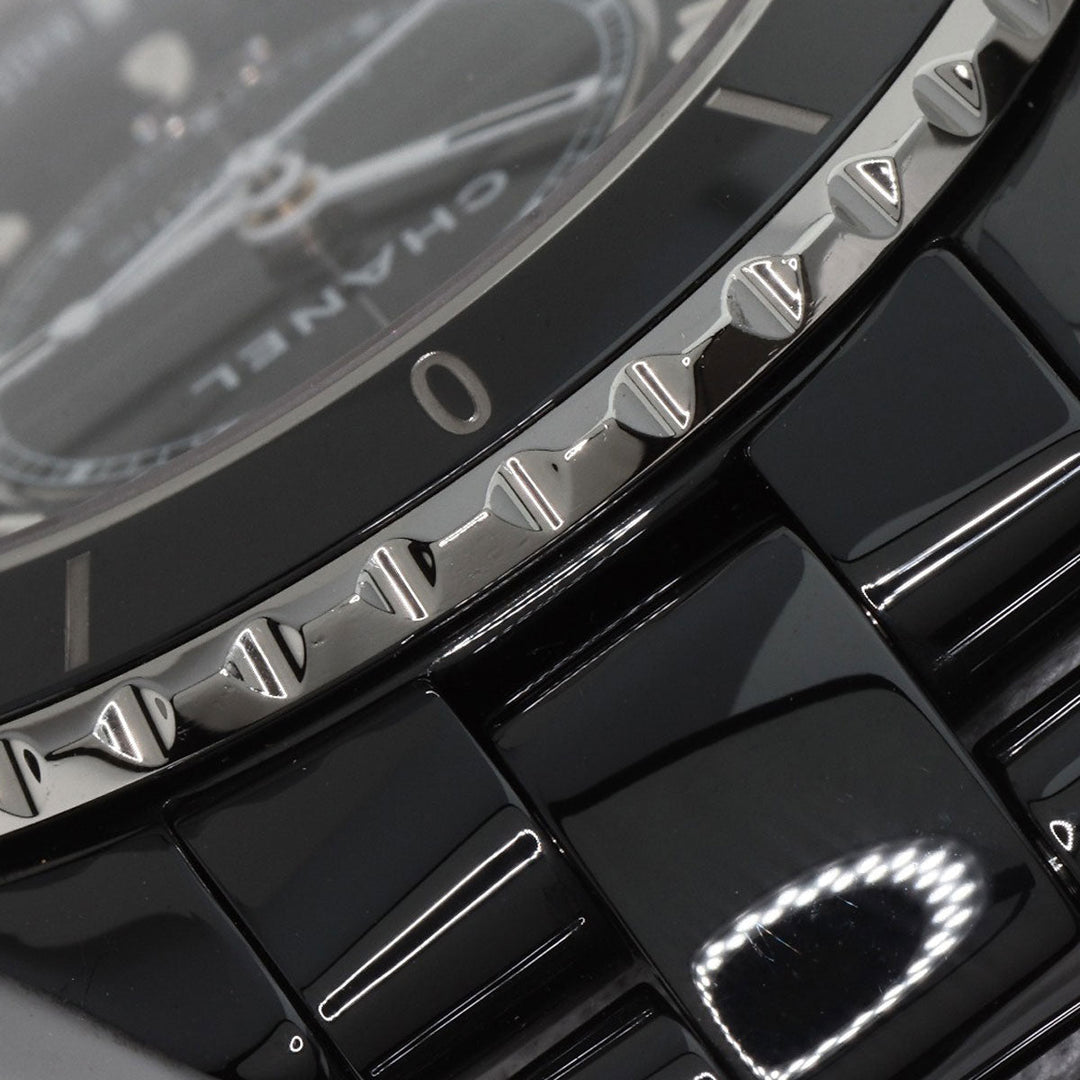 CHANEL Watches Mechanical Automatic H5699 ceramic black Caliber 12.1 J12 1.5" H5699 current model black dial mens(Unisex) Used Authentic