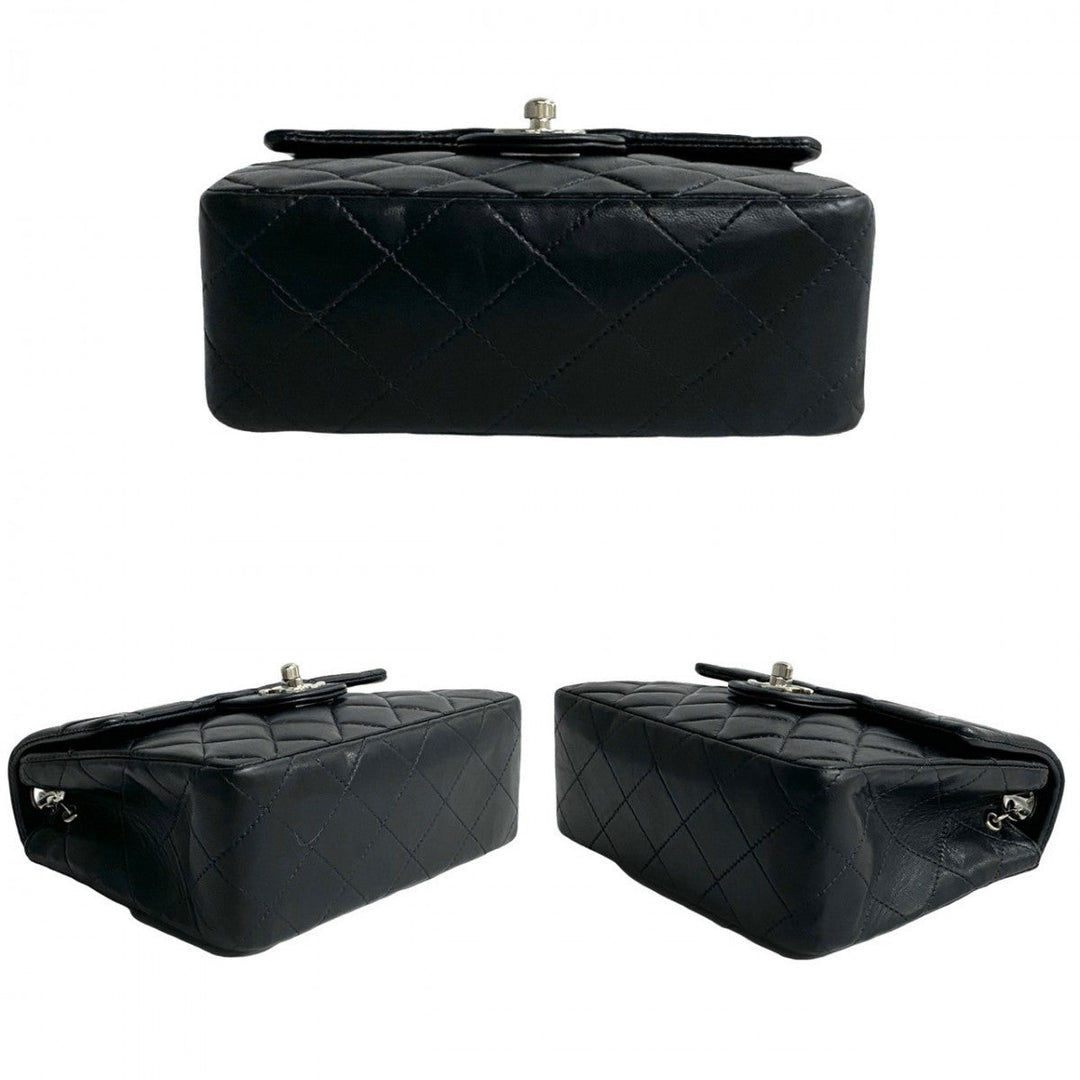 CHANEL Shoulder Bag lambskin black Matrasse