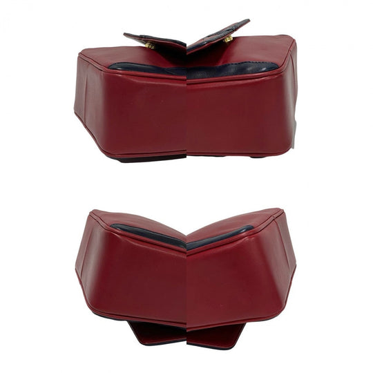 CHANEL Shoulder Bag lambskin Red