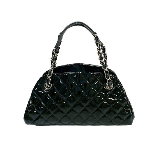 CHANEL Handbag Patent leather black Matrasse