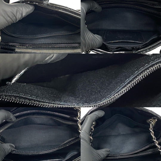 CHANEL Handbag Patent leather black Matrasse
