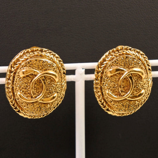 CHANEL Earring Plated Gold gold vintage COCO Mark Women Used Authentic
