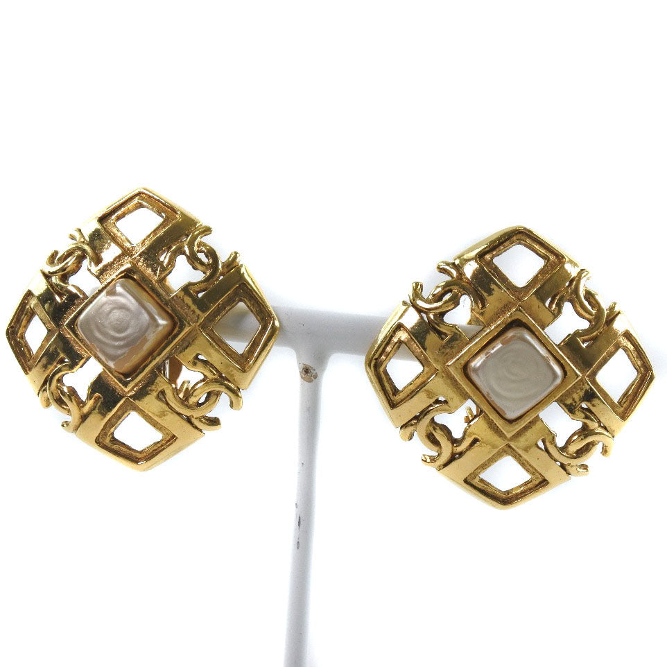 CHANEL Earring Plated Gold gold vintage COCO Mark Women Used Authentic