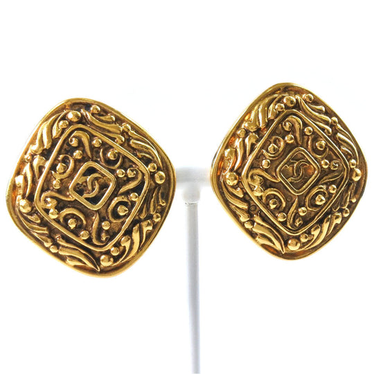 CHANEL Earring Plated Gold gold vintage Rhombus COCO Mark Women Used Authentic