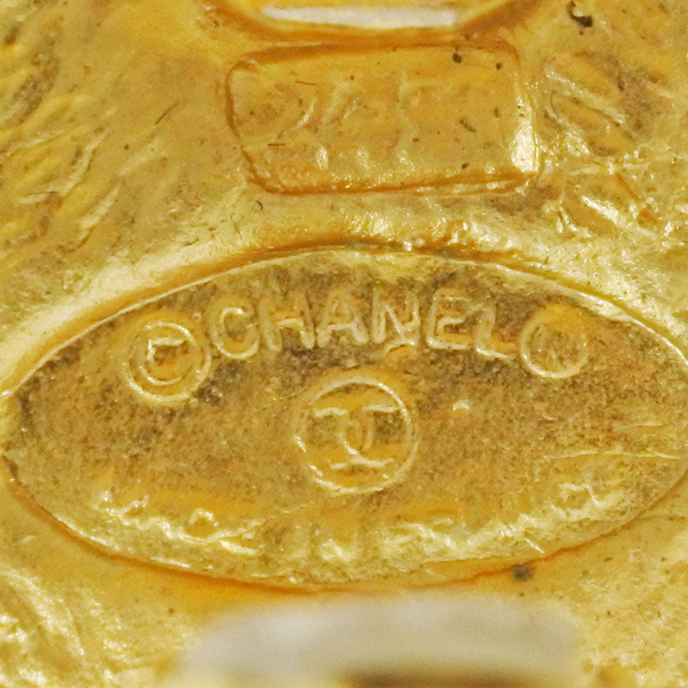 CHANEL Earring Plated Gold gold vintage Rhombus COCO Mark Women Used Authentic