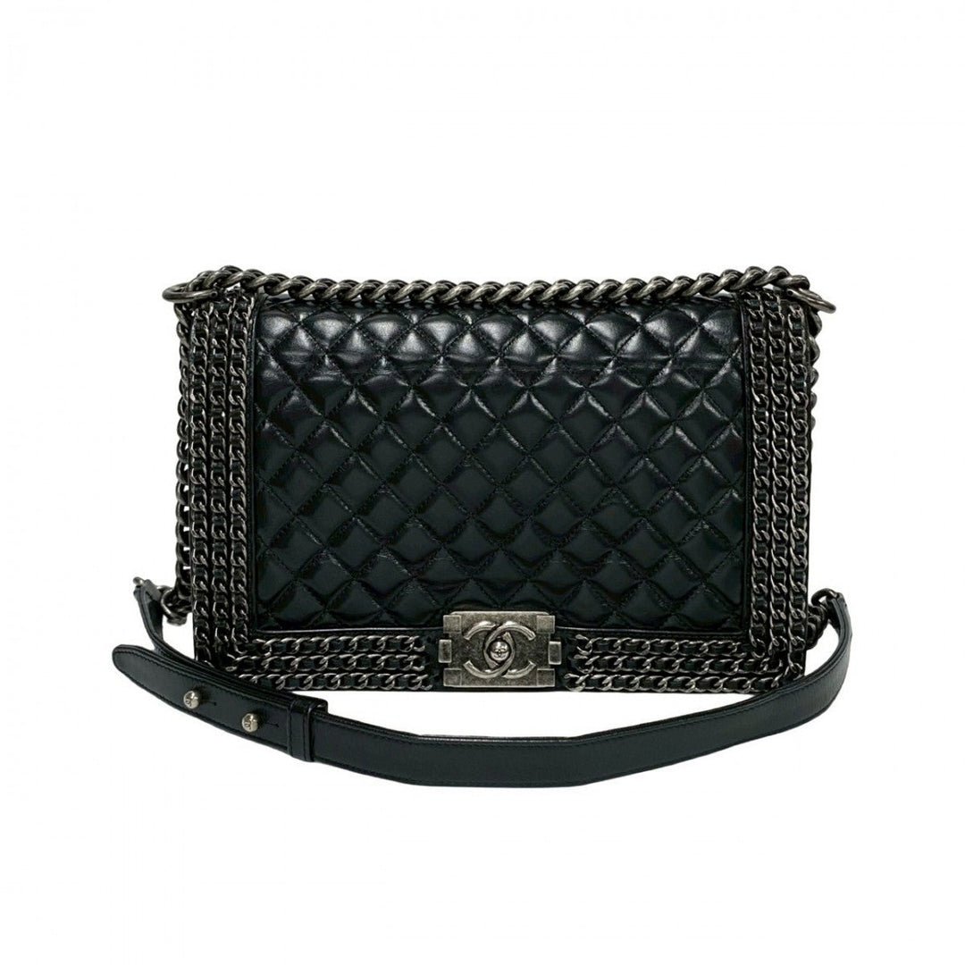 CHANEL Shoulder Bag leather black Boy chanel
