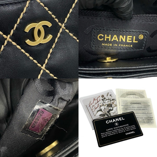 CHANEL Handbag leather black