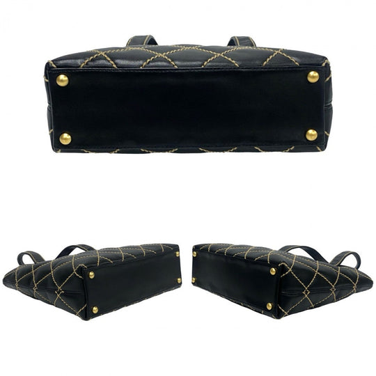 CHANEL Handbag leather black
