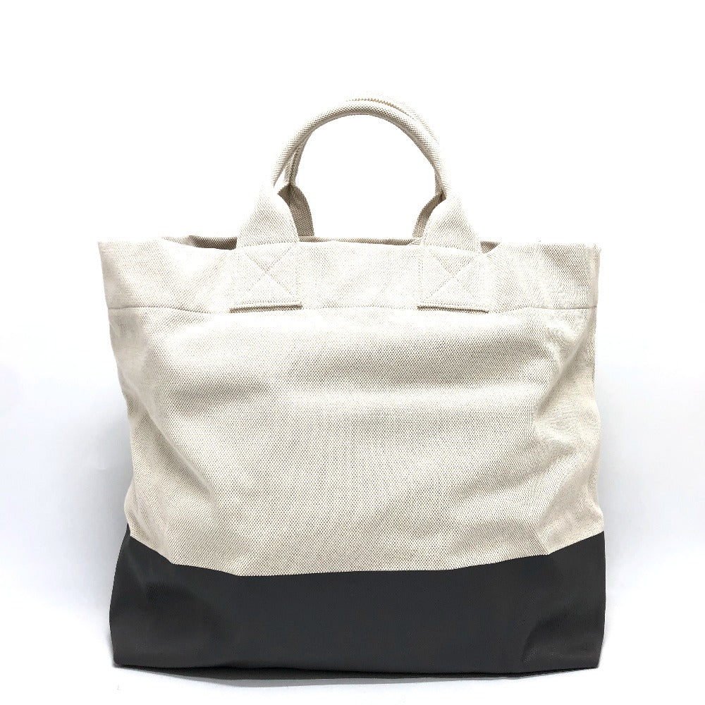 GUCCI Tote Bag 779510 canvas white Embossed logo canvas unisex(Unisex) Used Authentic