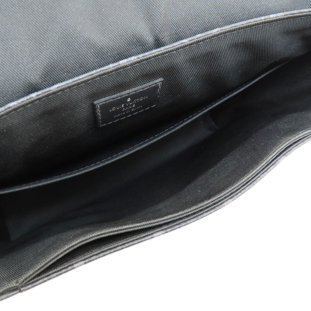 LOUIS VUITTON Shoulder Bag M44000 Monogram Eclipse black District PM Monogram Eclipse Women Used Authentic
