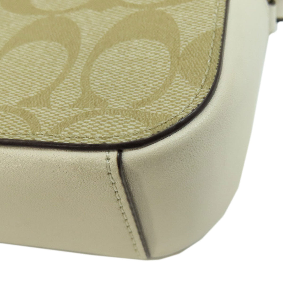 COACH Shoulder Bag 91677 PVC white Signature Women Used Authentic