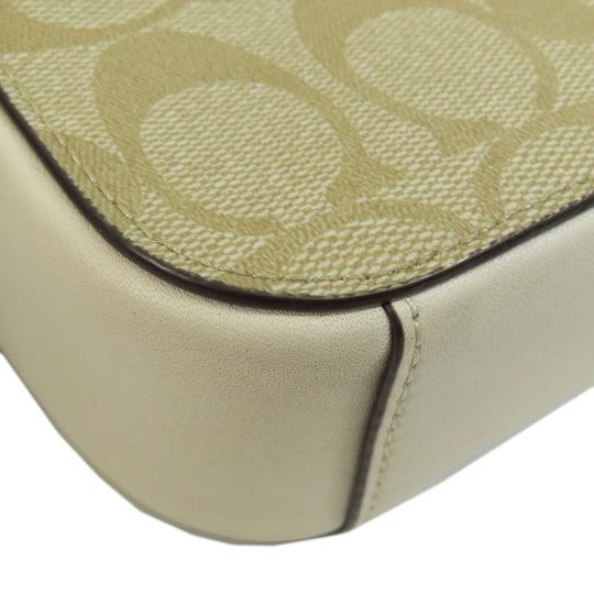 COACH Shoulder Bag 91677 PVC white Signature Women Used Authentic