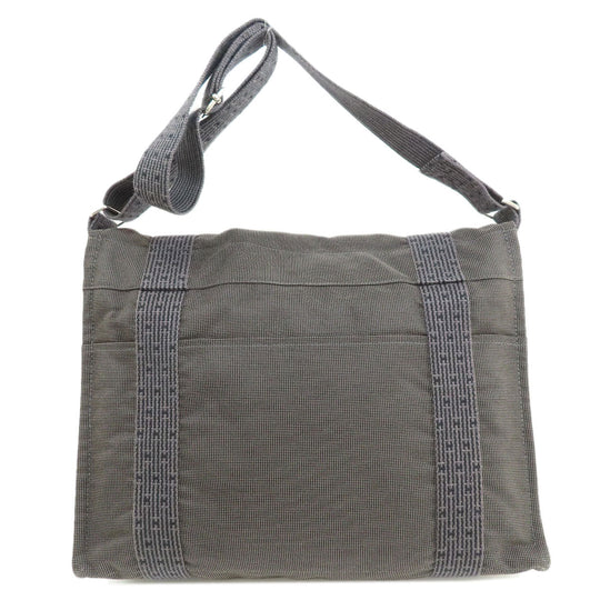 HERMES Shoulder Bag canvas gray Her Line  Bassus mens(Unisex) Used Authentic