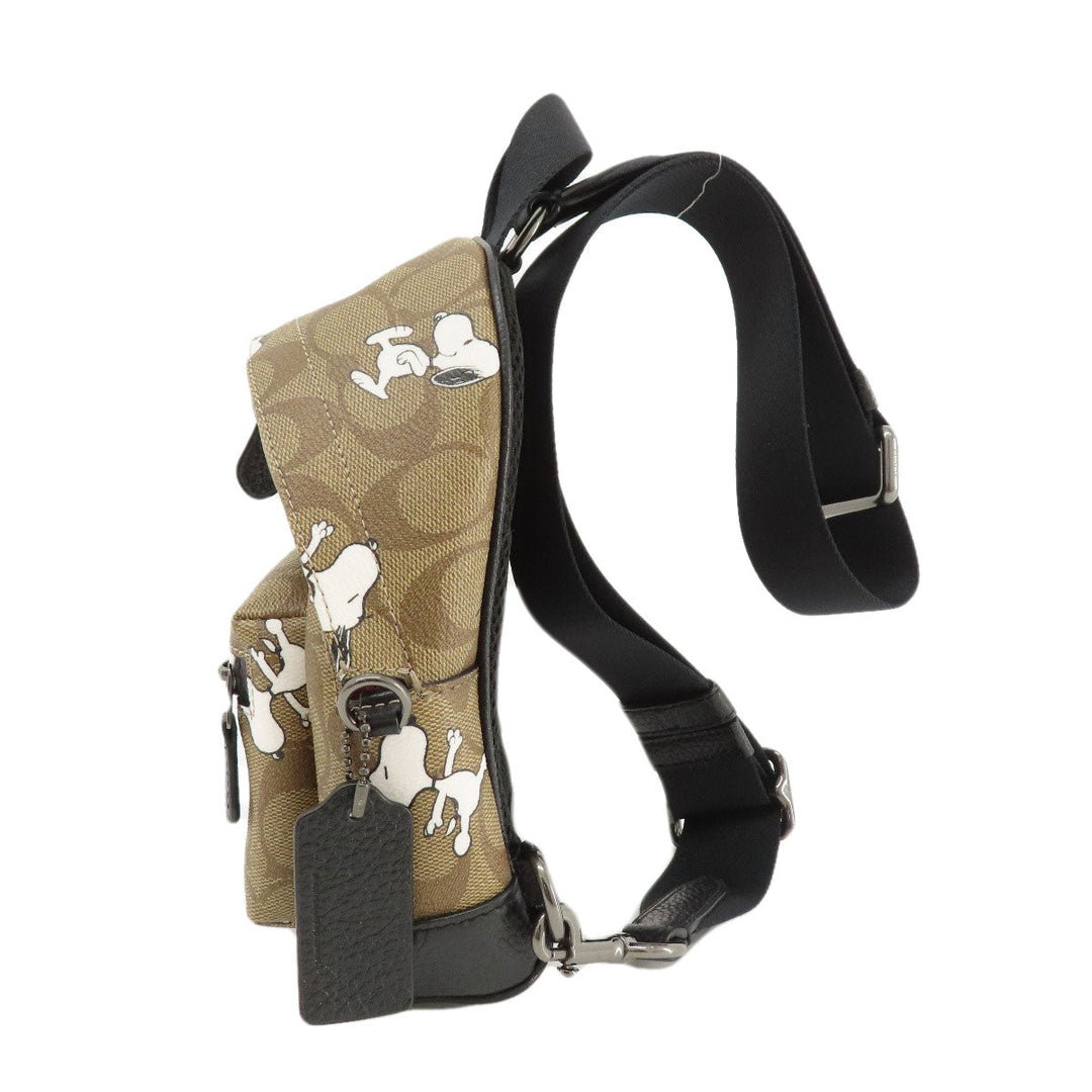 COACH Sling bag 5840 PVC Brown Peanuts collaboration Women Used Authentic