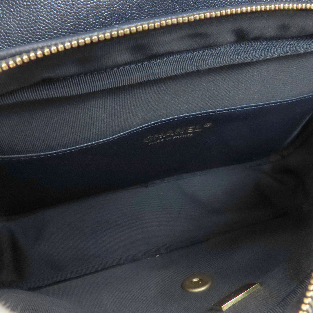 CHANEL Shoulder Bag Grained Calfskin Skin Navy Matelasse ChainShoulder Gold Metal