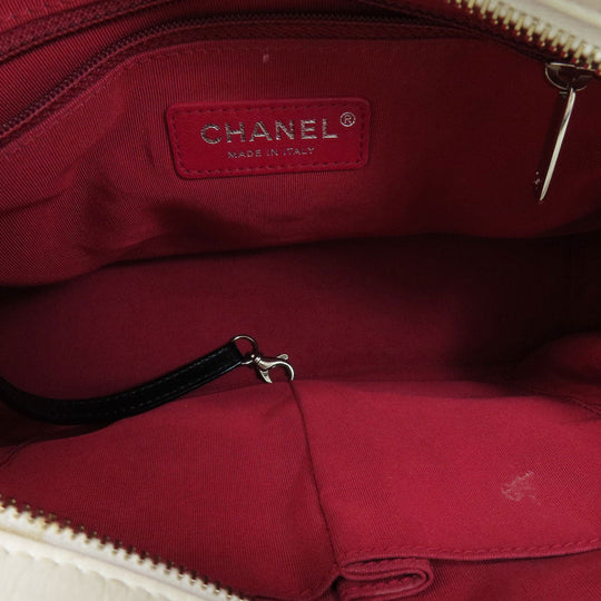 CHANEL Shoulder Bag Calfskin white ChainShoulder Gabriel Gold Metal Silver Metal