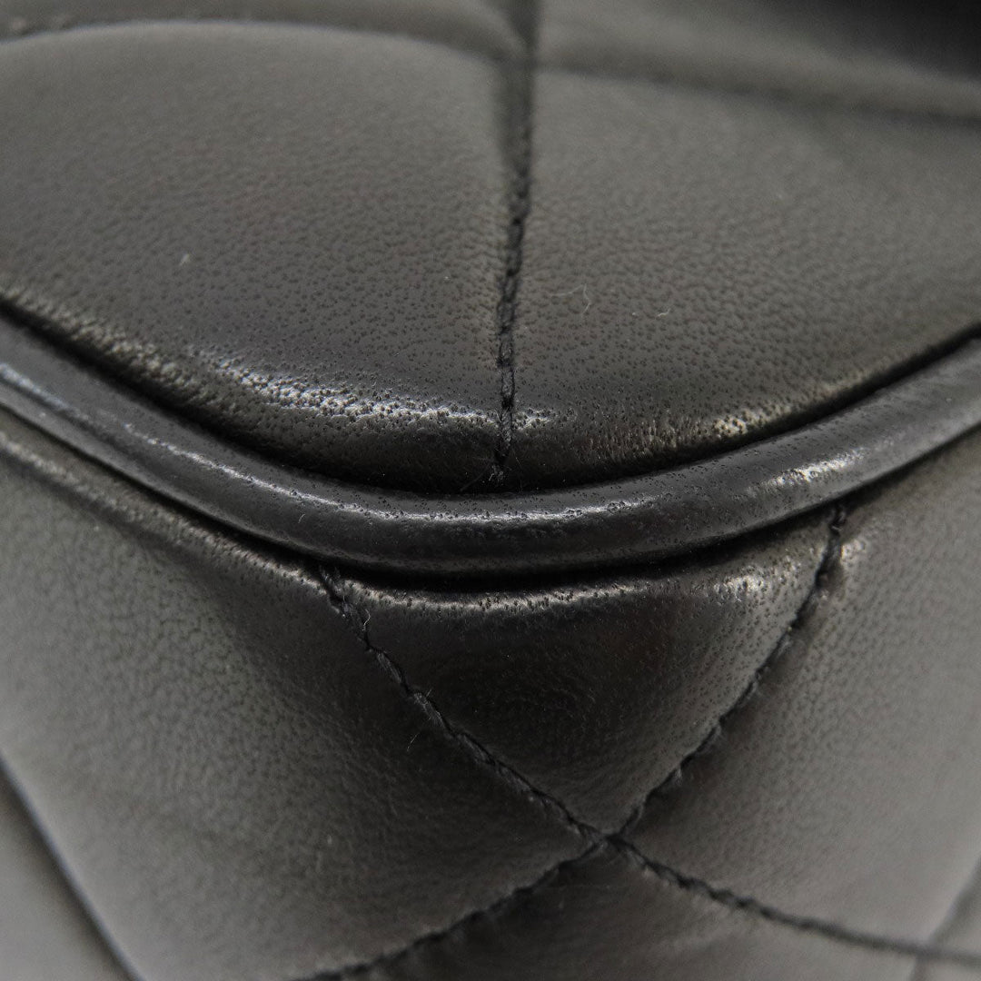 CHANEL Shoulder Bag lambskin black Matrasse