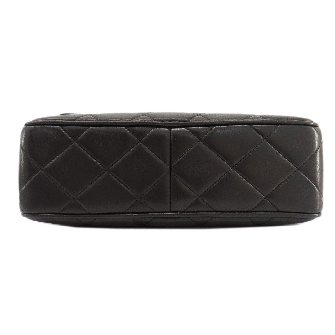 CHANEL Shoulder Bag lambskin black Matrasse