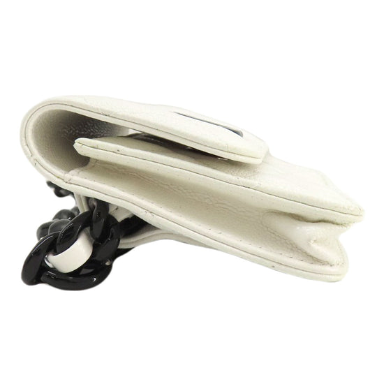 CHANEL Hip bag Grained Calfskin Skin white Matelasse SilverMetal
