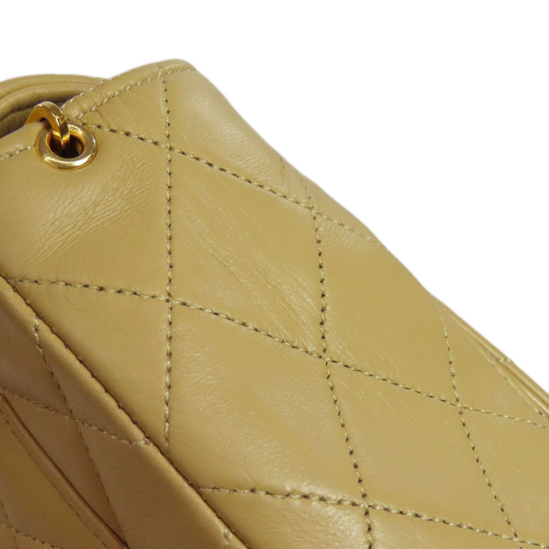 CHANEL Shoulder Bag lambskin beige ChainShoulder Matelasse Gold Metal Women Used Authentic
