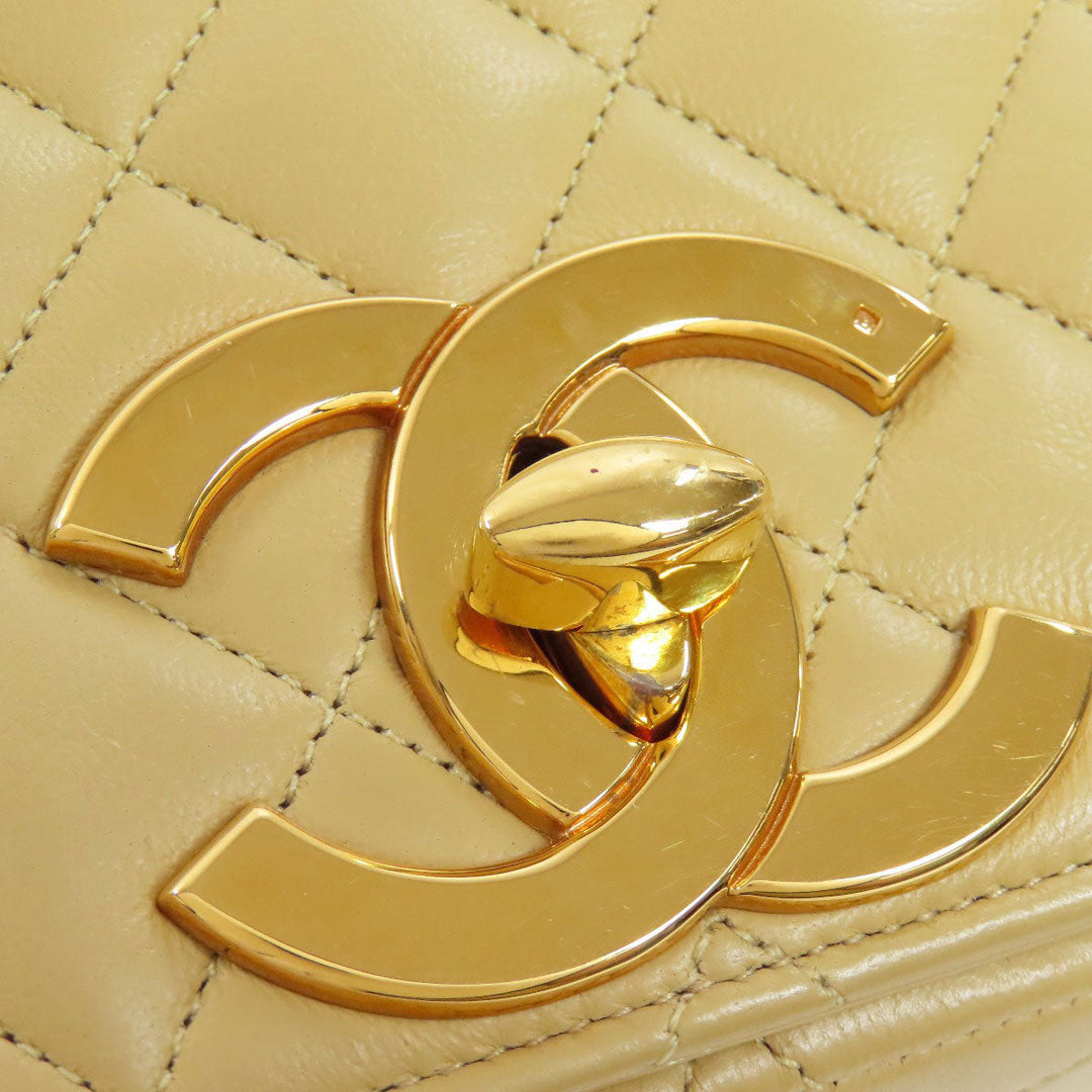 CHANEL Shoulder Bag lambskin beige ChainShoulder Matelasse Gold Metal Women Used Authentic
