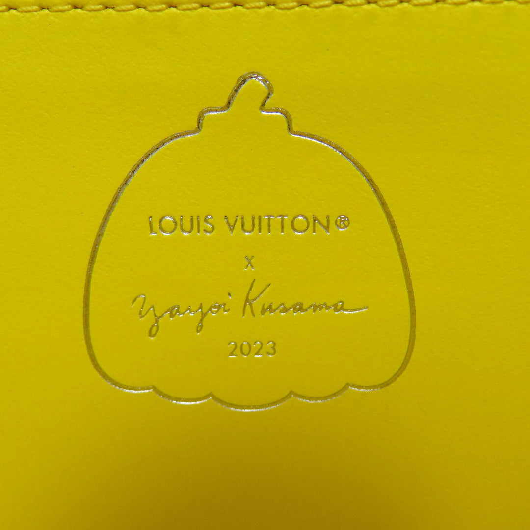 LOUIS VUITTON Long Wallet Purse M81890 Taurillon Clemence Leather white Portefeuille Capucines collaboration with Yayoi Kusama Women Used Authentic