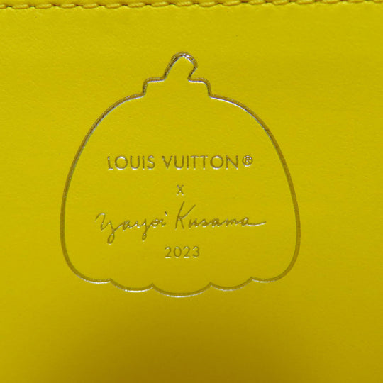 LOUIS VUITTON Long Wallet Purse M81890 Taurillon Clemence Leather white Portefeuille Capucines collaboration with Yayoi Kusama Women Used Authentic