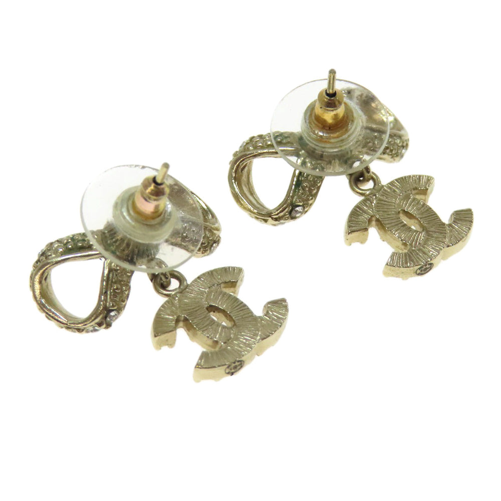 CHANEL Pierce metallic gold COCO Mark Ribbon Women Used Authentic