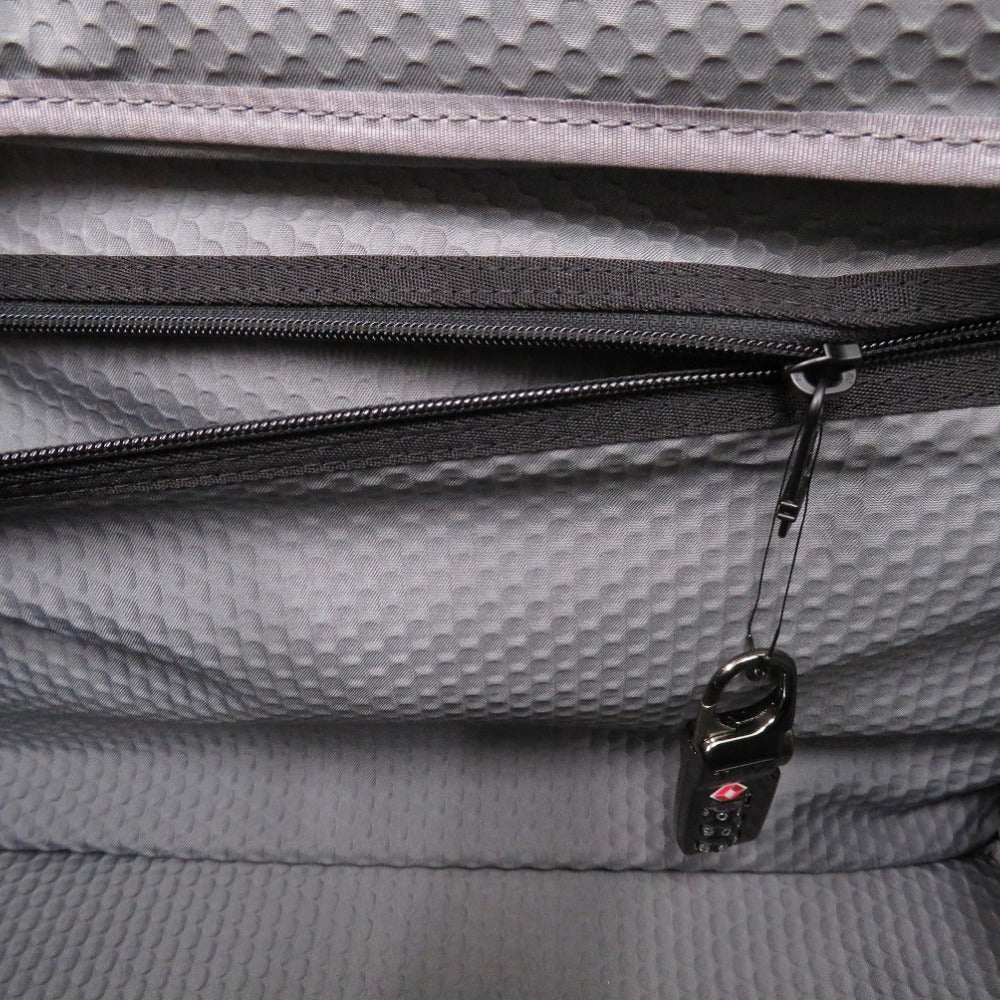 TUMI Boston Duffel bag 142486 1041 Nylon black ALPHA BRAVO Mason Duffel Bag mens Used Authentic