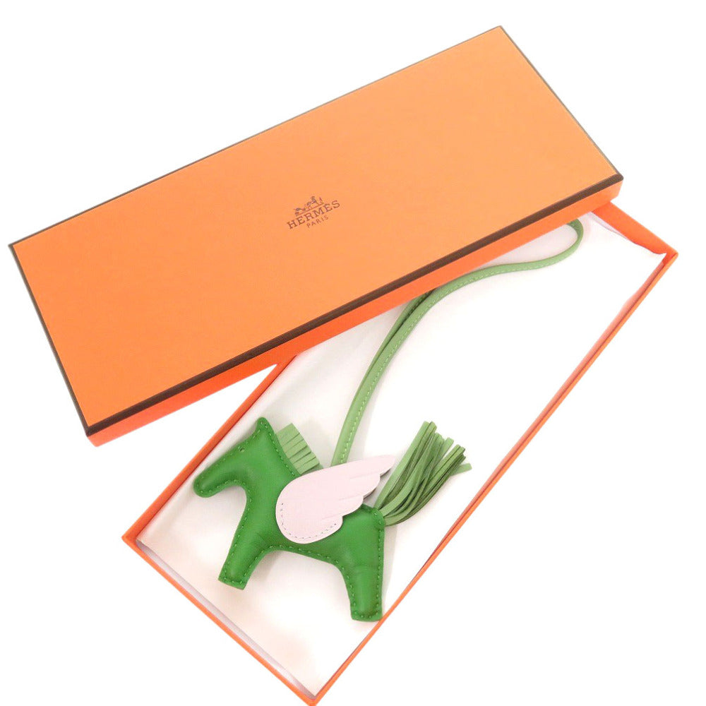 HERMES key ring Annuomiro, Swift Vert Yucca Bag charm Rodeo Pegasus PM unisex(Unisex) Used Authentic