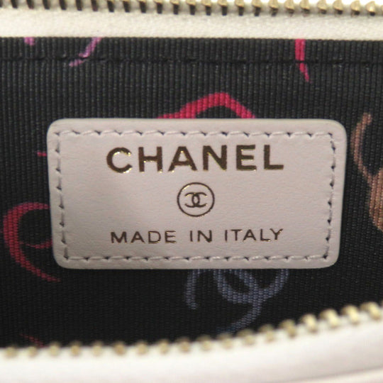 CHANEL Coin case AP3179 Caviar skin white Matrasse COCO Mark Women Used Authentic