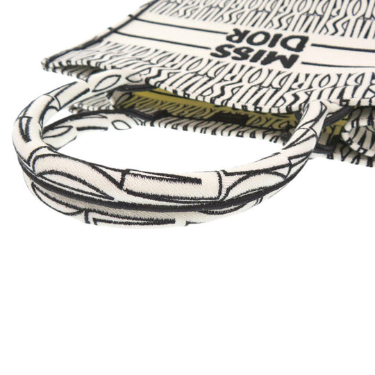 Christian Dior Handbag canvas white Medium Book Tote in Embroidery Women(Unisex) Used Authentic