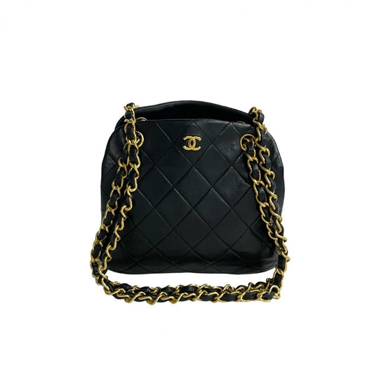 CHANEL Shoulder Bag lambskin black Matrasse