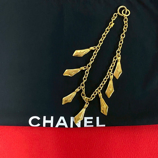 CHANEL Necklace Gold Plated gold