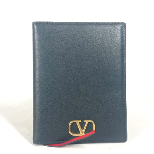 Valentino Garavani passport case leather black V logo unisex(Unisex) Used Authentic