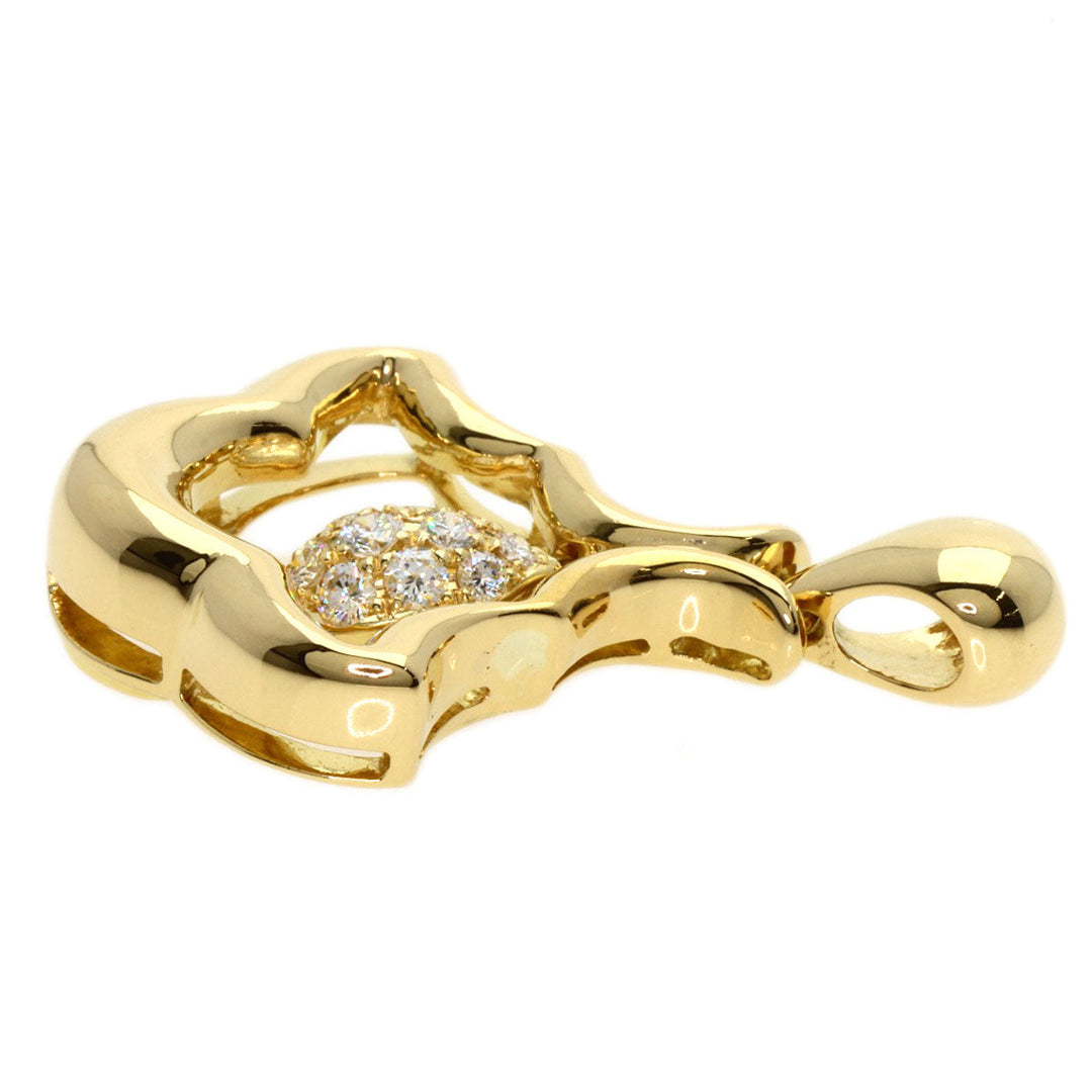 Queen Pendant top 18K Yellow Gold gold diamond