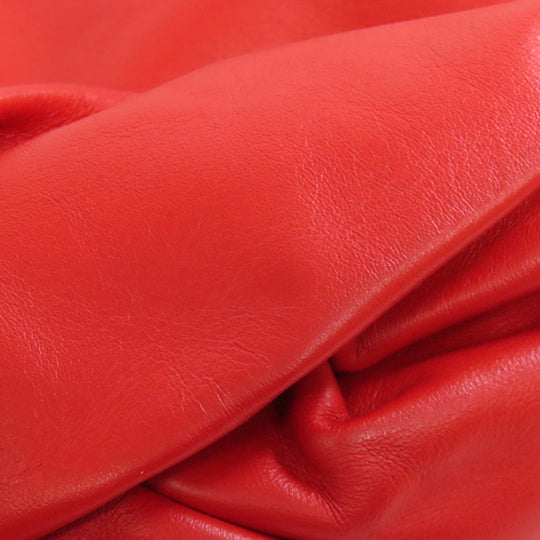 BOTTEGAVENETA Tote Bag Calfskin Red Medium The Valve Drawstring Bag Women Used Authentic