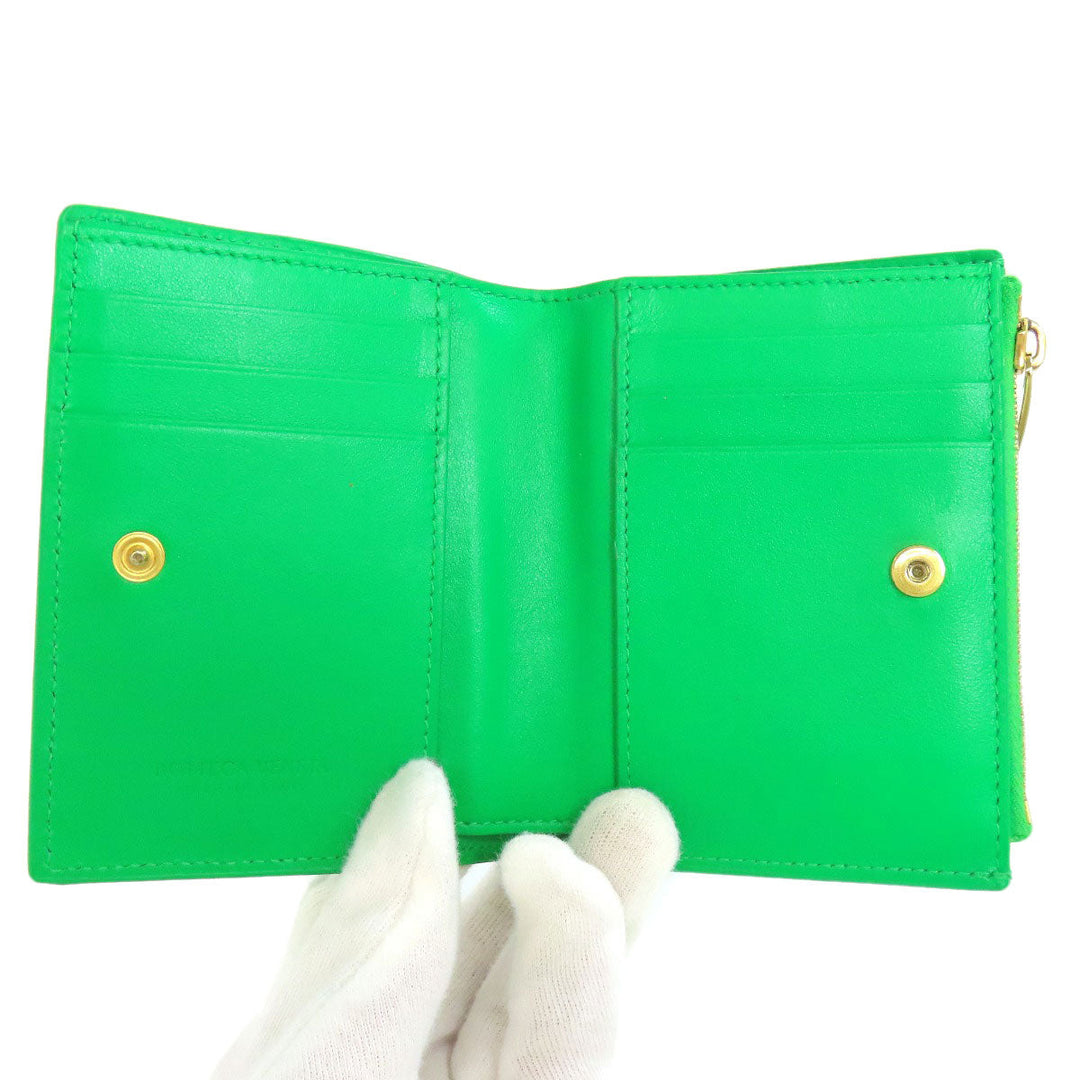 BOTTEGAVENETA Bifold Wallet leather green MAXI INTRECCIATO