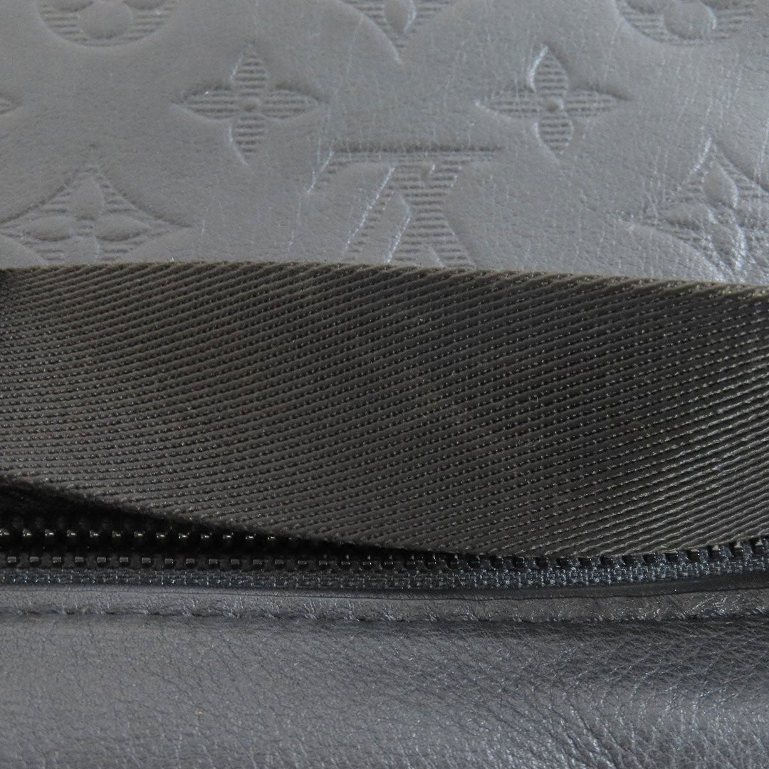 LOUIS VUITTON Sling bag M44388 leather black Discovery Bumbag PM Women Used Authentic