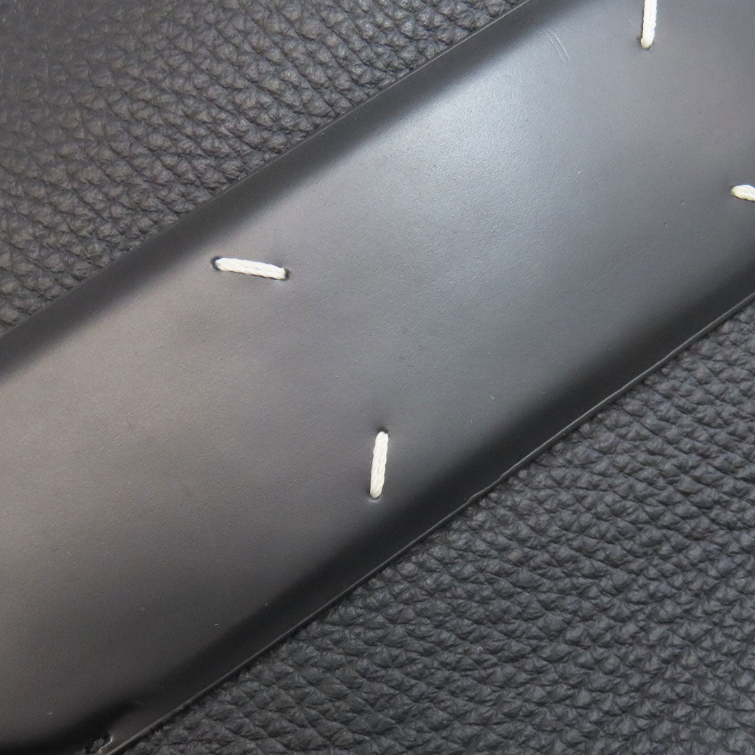 Maison Margiela Shoulder Bag Calfskin black MM6