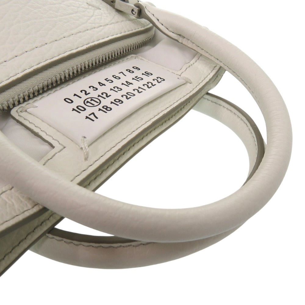 Maison Margiela Shoulder Bag S56WG0081 P0396 leather white 5AC Micro 2WAY Shoulder Bag in Embossed Leather Women Used Authentic