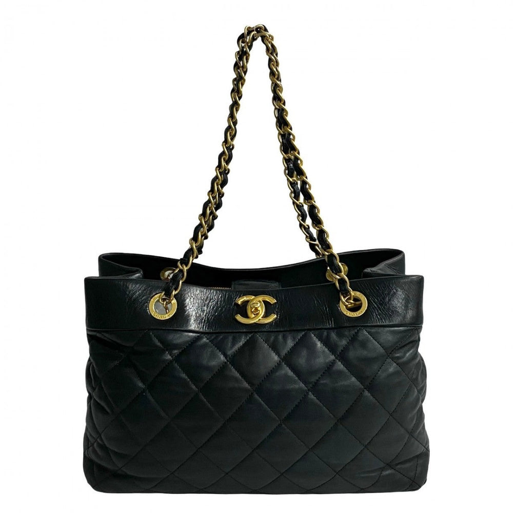 CHANEL Tote Bag lambskin black Matrasse